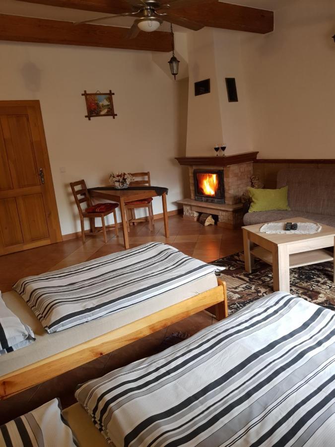 Ubytovanie Pod Hradom Sklene Teplice Luaran gambar